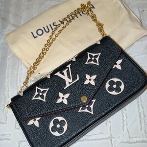 Louis Vuitton Pochette Félicie Black and Cream Clutch with Gold Chain